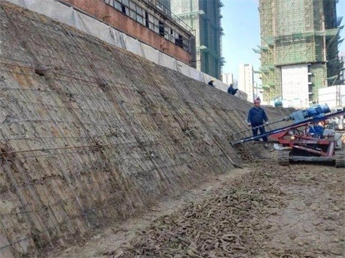 河池建筑边坡支护